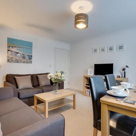 2 Bed In Oc-w004 Apartment