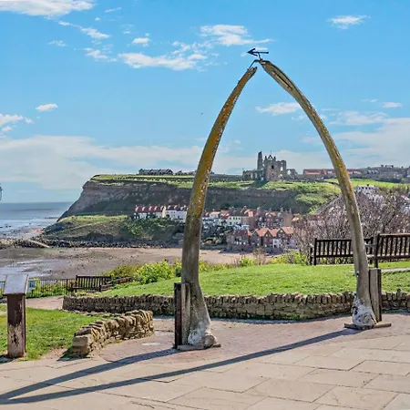2 Bed In Oc-w004 Apartment Whitby